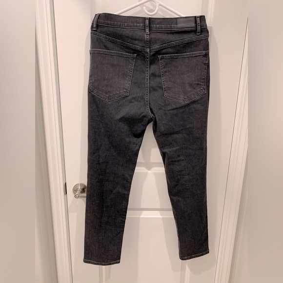 EXPRESS Slim Ankle Super High-Rise Jeans - Picture 2 of 3